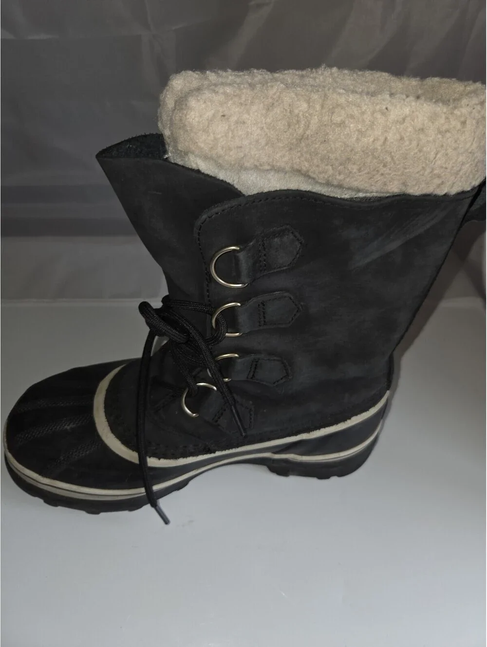 Sorel caribou wp